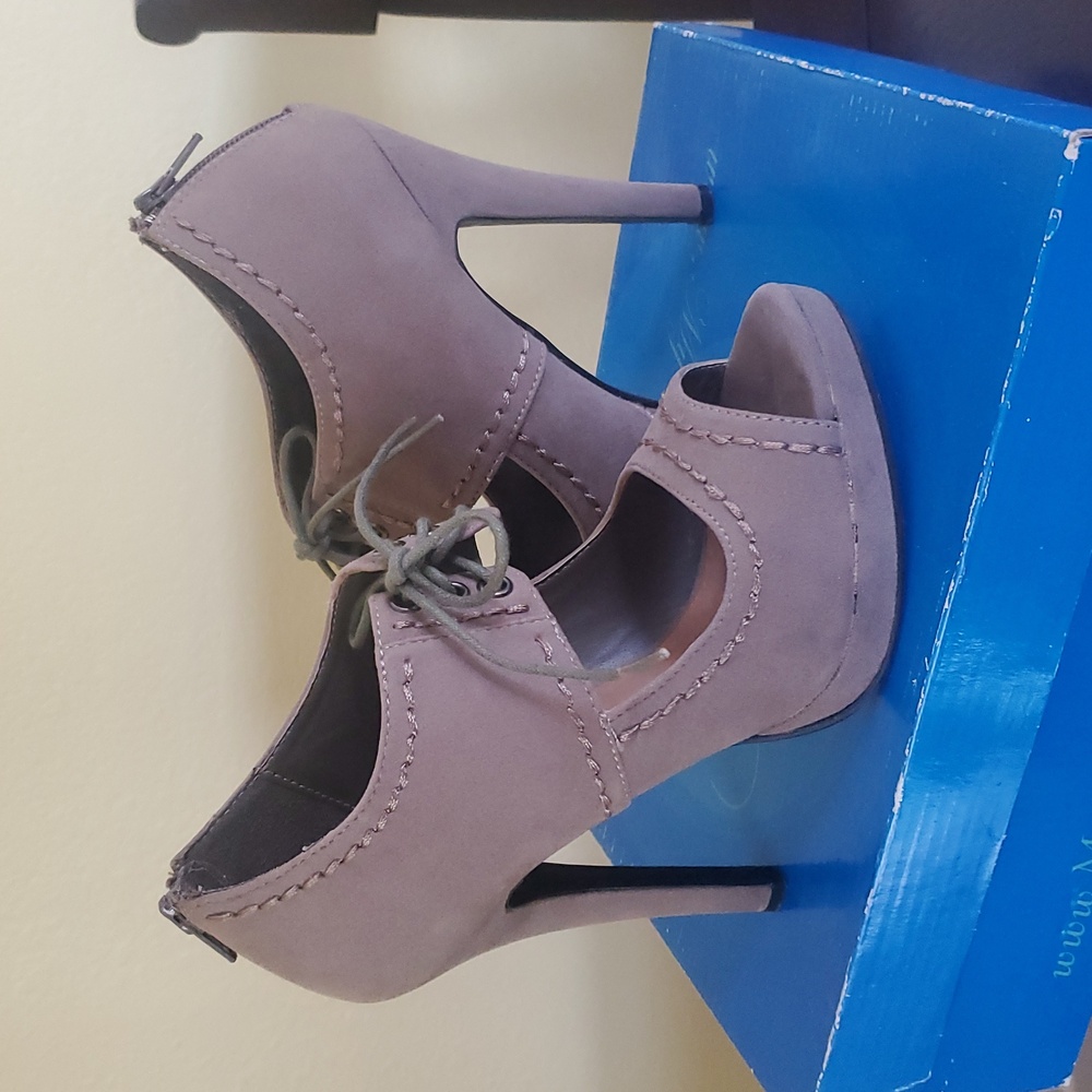 Delicious Lace Up Bow Open Toe High Heels Size 7